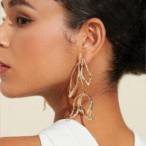 Gold Flower Tulip Earrings